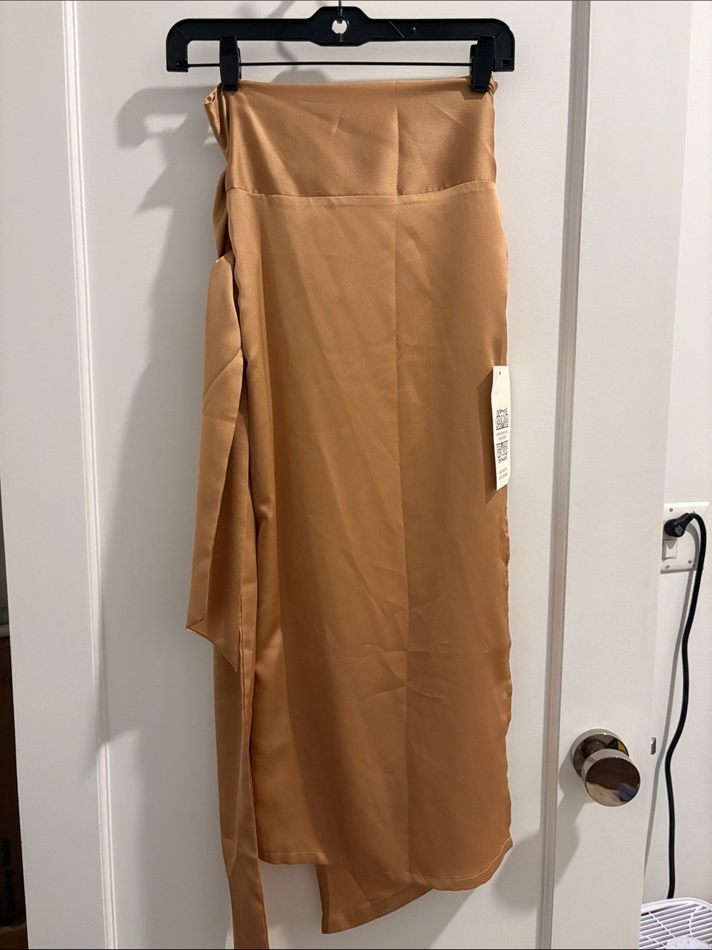 NWT Never Fully Dressed Gold Jaspre Skirt